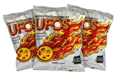 Package of UFO's Burger snack 20g